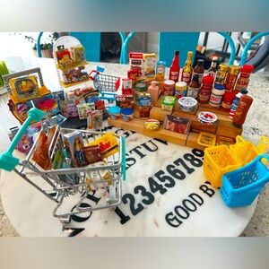 Lot of Zuru Mini Brands Surprise